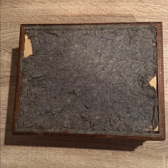 Vintage 1950's Jewelry Vanity Box - Picture 4 of 4